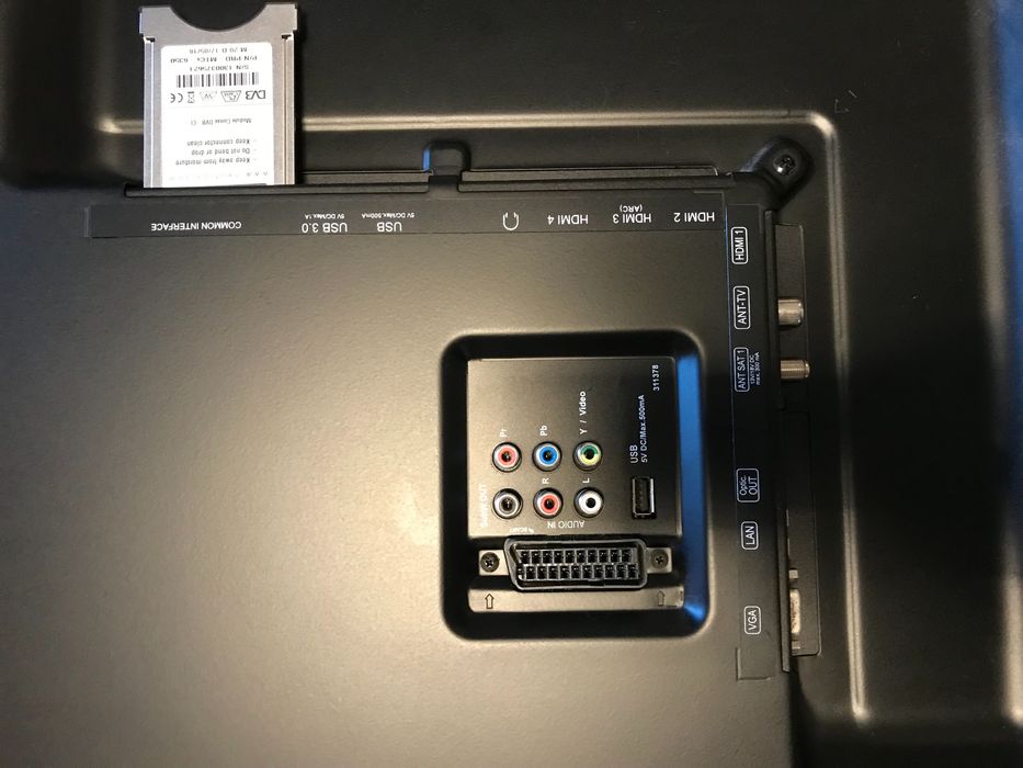 Телевизор Jvc 65” smart TV