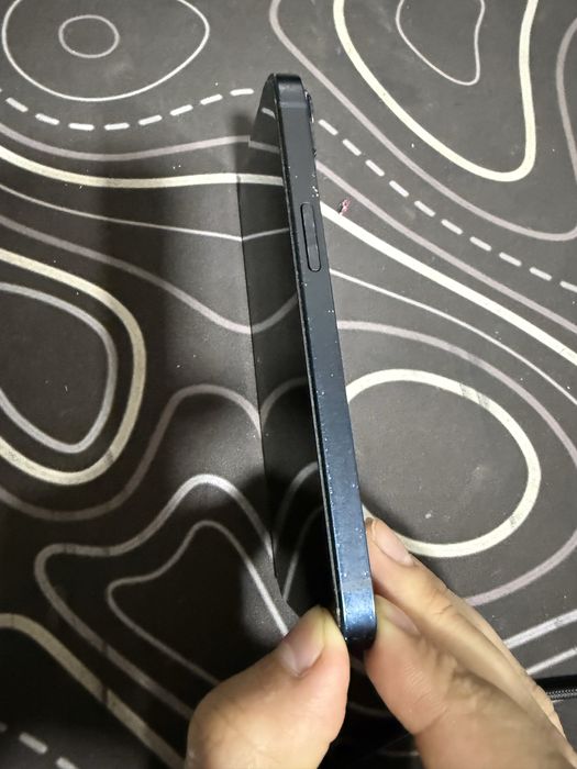 Продам iphone 14 128 GB