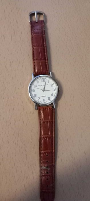 Ceas de mana barbati cu ecran mare si cifre arabe / Quartz Romans