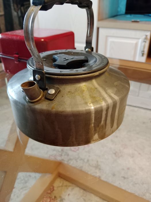 Анодированный чайник.