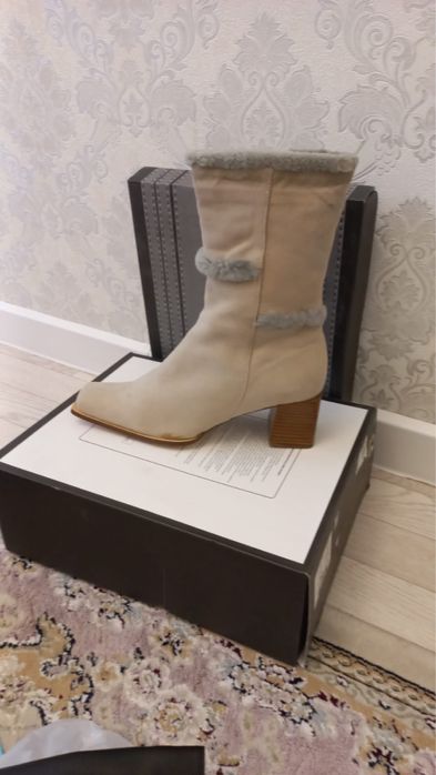 Продается сапоги зимние