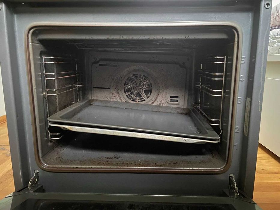 Фурна за вграждане - BOSCH HM44341