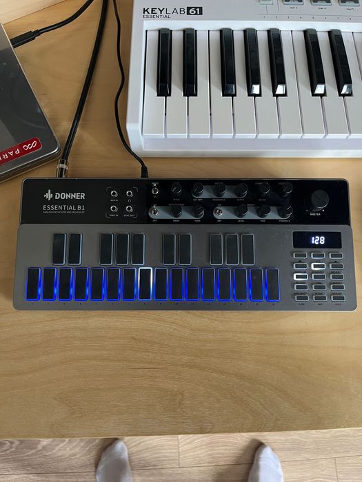 Donner B1 аналогов синтезатор