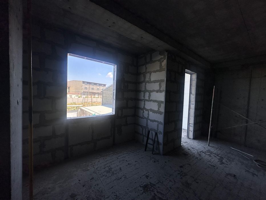 Toshkent Tumani M. Fozilov Kar Magnit loyiha kvartira sotiladi