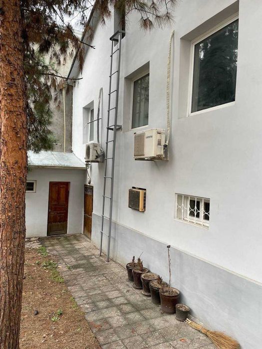 Нежилой 1 линия 8.7 сотки ор-р Центр Луначарский, Турон банк, РОВД !