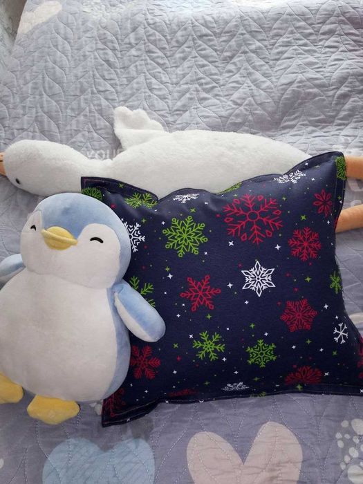 Декоративные  новогодние подушки