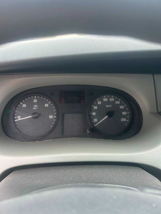 Opel Vivaro 2008 stare intretiunută