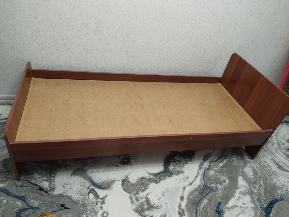 Продаётся кровать