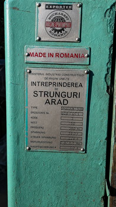 Токарни станок руминя sn400