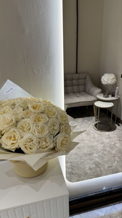 Ищу девочку на суб Аренду в бц.Колибри