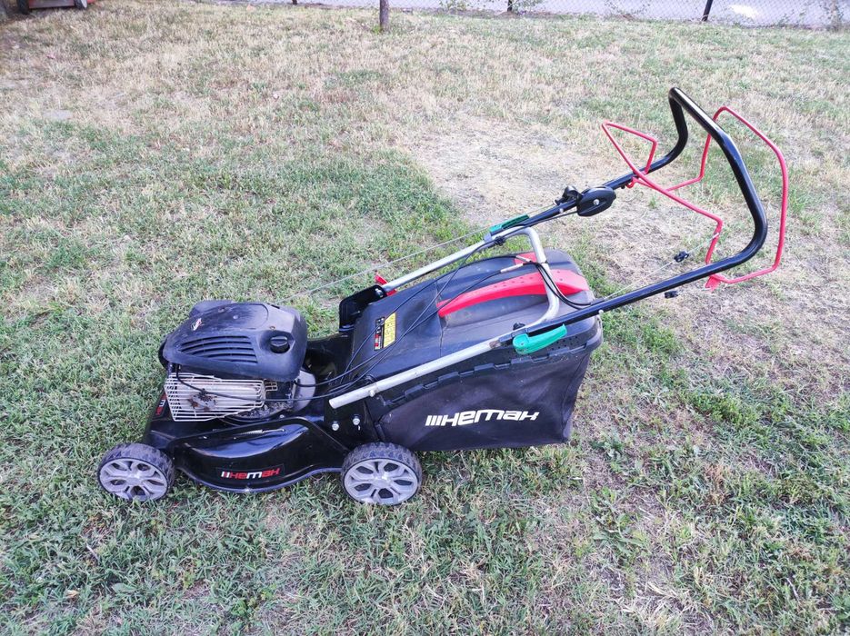 Бензинова самоходна косачка с кош Hemak BriggsStratton 146cc 3кс 4t 46см 27кг 2021г