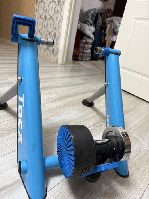 Велостанок TACX для трени дома