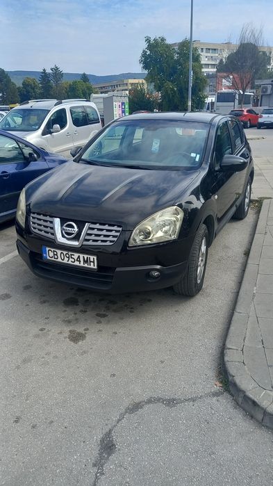 Nissan Qashqai 1.6, газ/бензин, 115 к.с. Като нова! Гаражна!