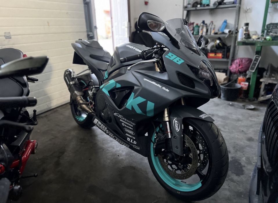 Suzuki GSX-R 600 K7