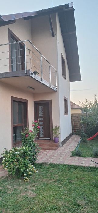 Casa/Vila de vanzare Bradu Geamana