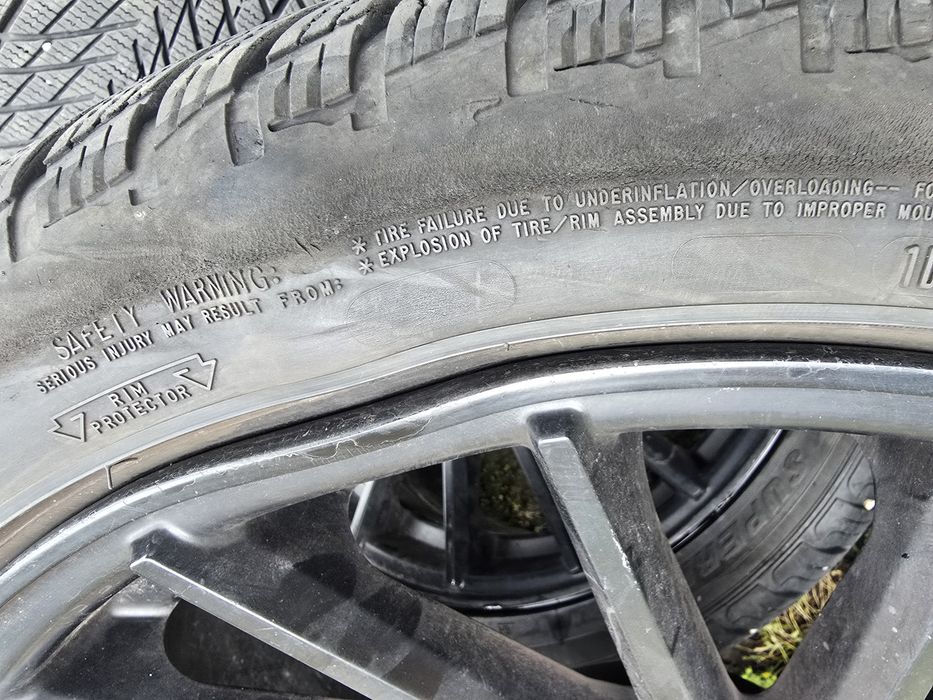 Roti  audi  255/35 r19
