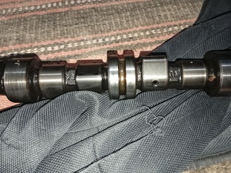 Opel 1.8 raspedval zbori