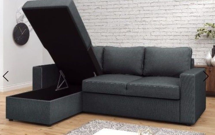 Зелено ъглово канапе и сиво ъглово канапе