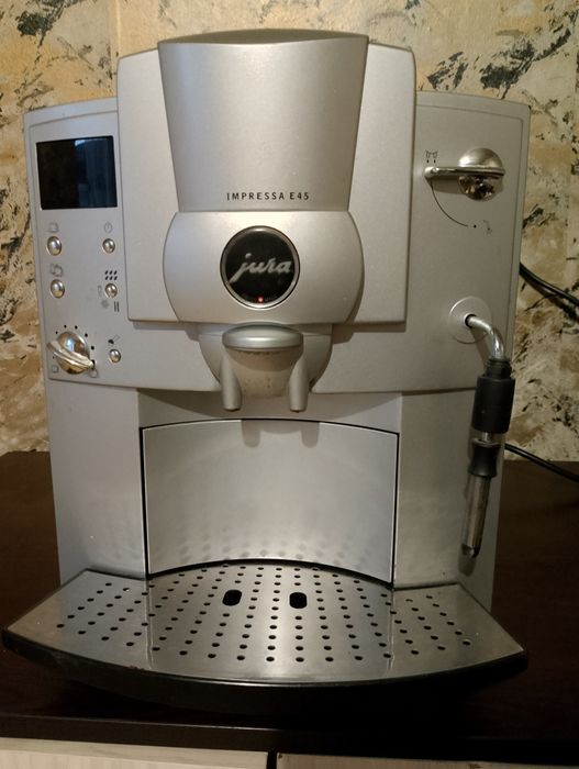 Impressa E 45 кафе машина