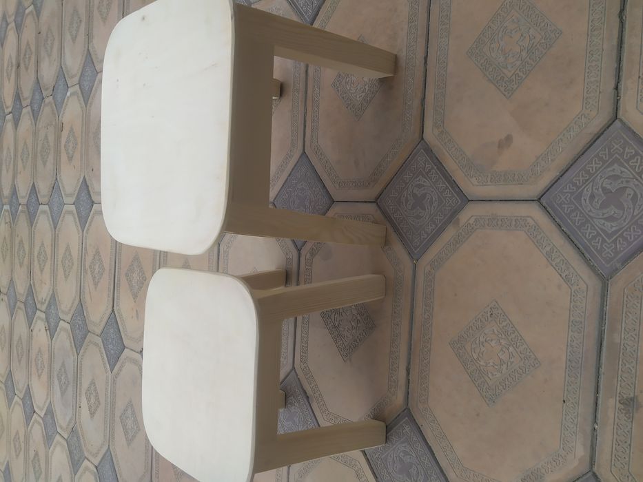 Продам табуретки детские столы стулья