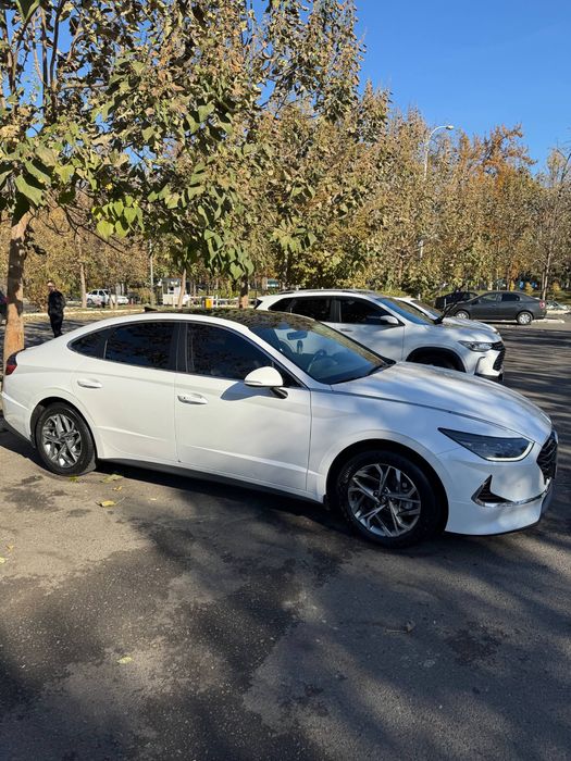 Bosh toʻlovsiz avtokredit Hyundai sonata