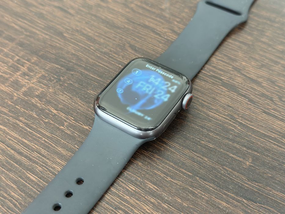 Apple Watch Series 6 Cellular 40 mm