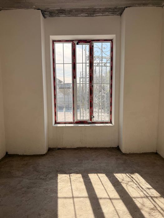 Продаются коттеджи 
Предчиставой отделкой.
Кибрайский район
Набережная