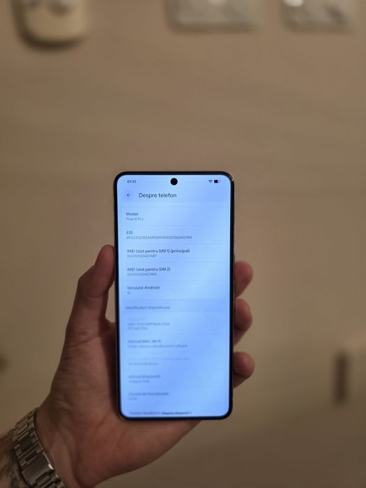 Vând Google Pixel 8 Pro White , 128Gb , full-box , impecabil