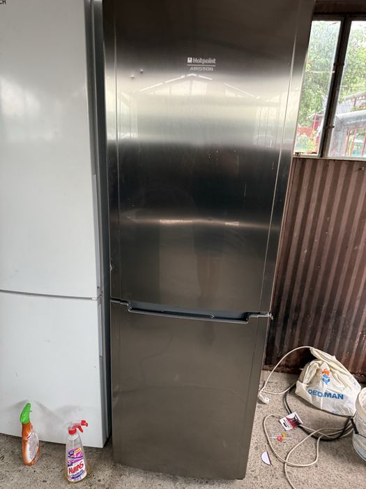 Combina Frigorifica  Ariston Hotpoint