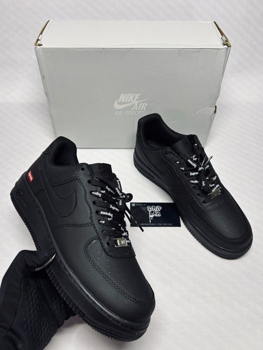 Nike air force one supreme alb si negru