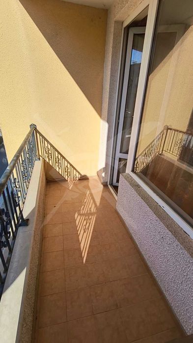 Продава се Двустаен апартамент в к.к. Слънчев бряг - 65 кв.м за 1000 €/кв.м - Снимка #8