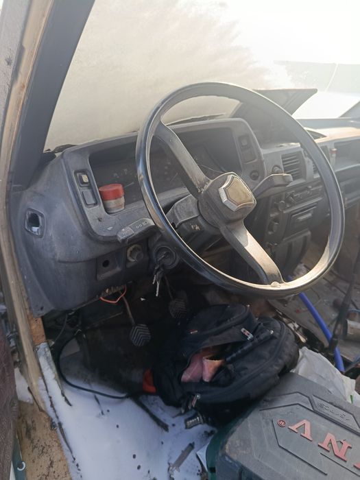 Продам газель на запчасти