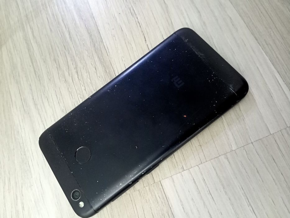 Redmi 4x 3/32 Holati yahshi