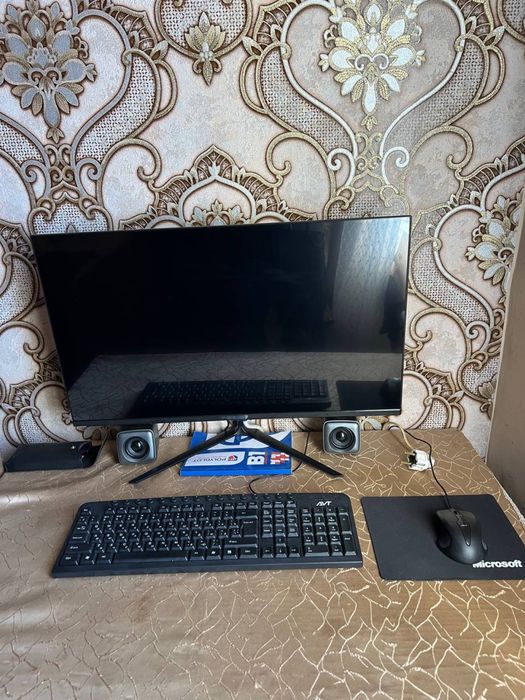 Настольный компютер