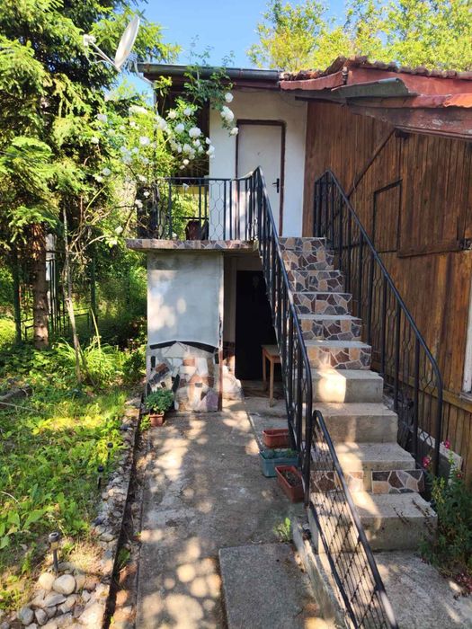 Къща в Щъркелово гнездо