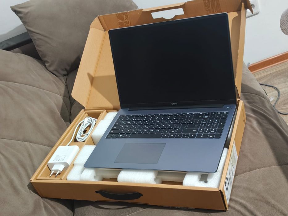 Ноутбук Huawei Matebook D16