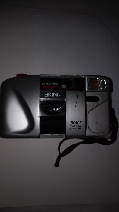 Продавам фотоапарати "Skina" и "Wizen"