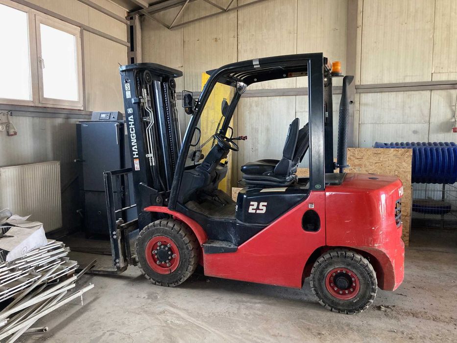 De vânzare stivuitor HANGCHA GROUP (China), diesel,