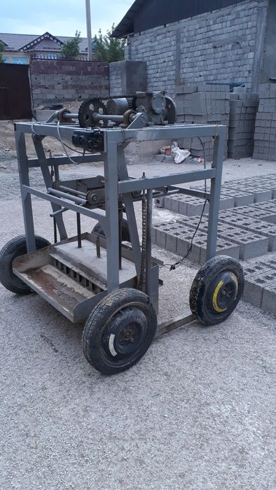 Аппарат шлакоблочное