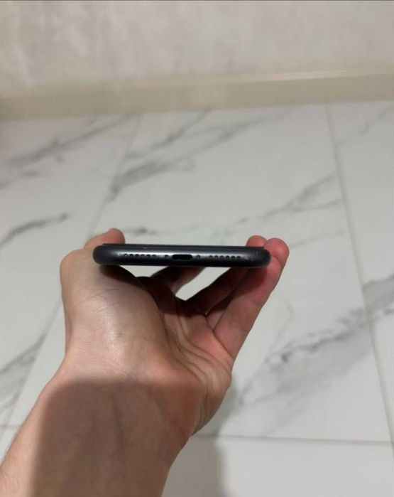 IPhone 11 на 128 ГБ