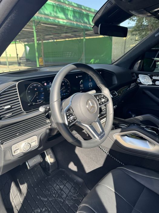 Mersedes benz GLS 600 Maybach