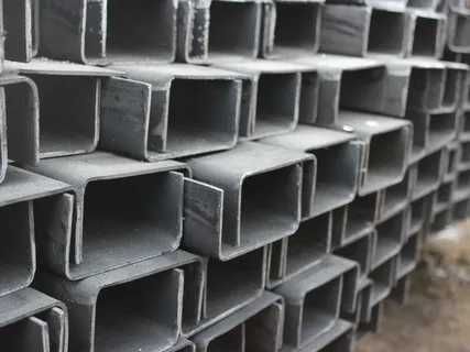 швеллер металлический. Shveler