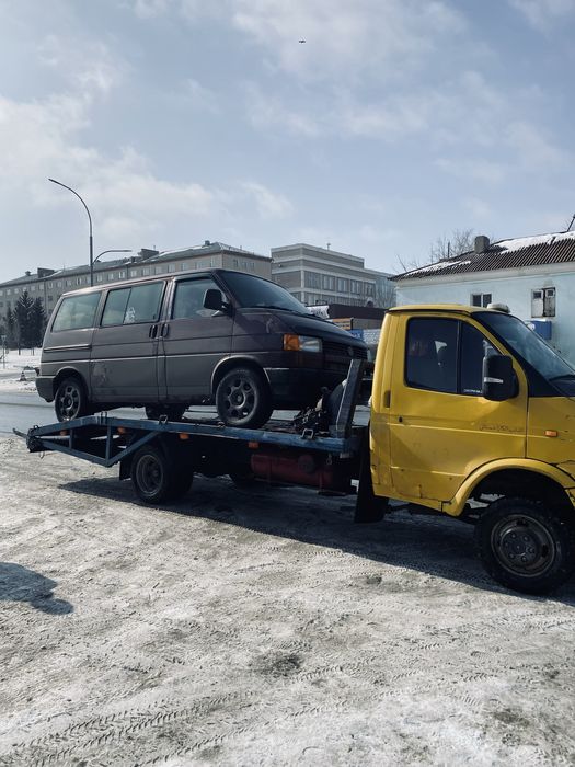 Услуги эвакуатора 24/7