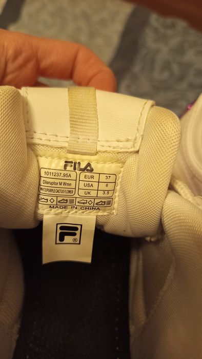 Маратонки бели FILA размер 37. Носени са два пъти