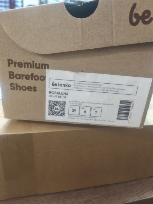 Be lenka 39 barefoot