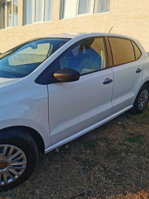 VOLKSWAGEN Polo 2010 — imagine 4