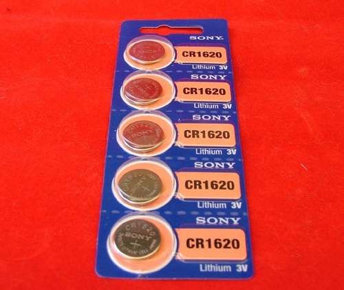 baterii Sony CR1620, dar si alte numere.
