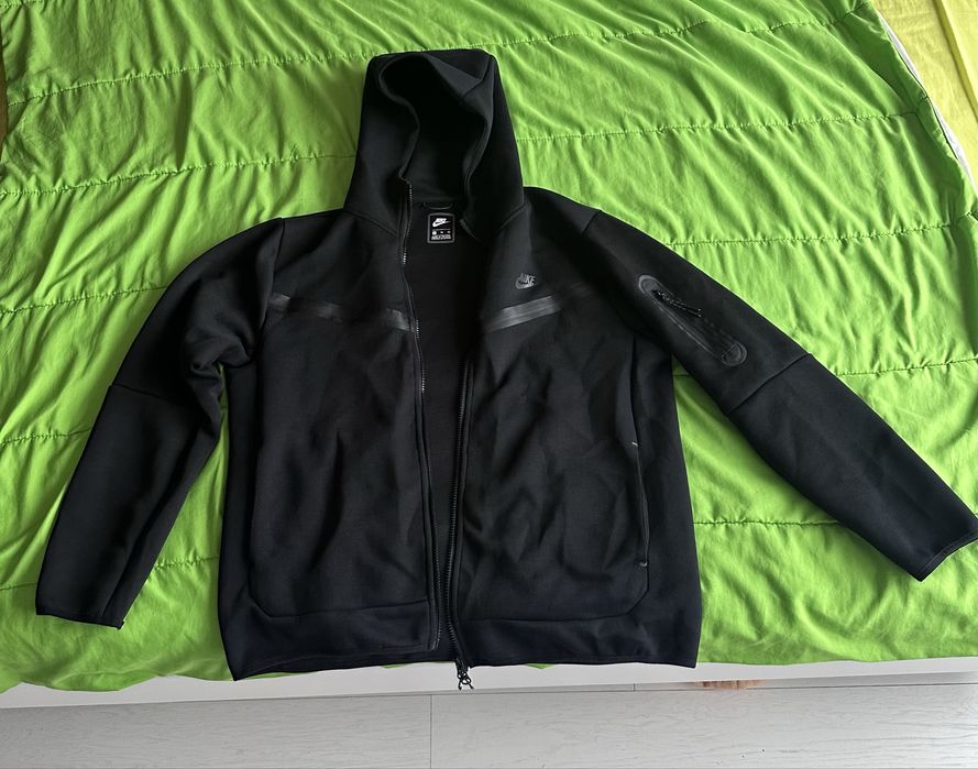 Мъжки комплект Nike Tech Fleece L оригинален