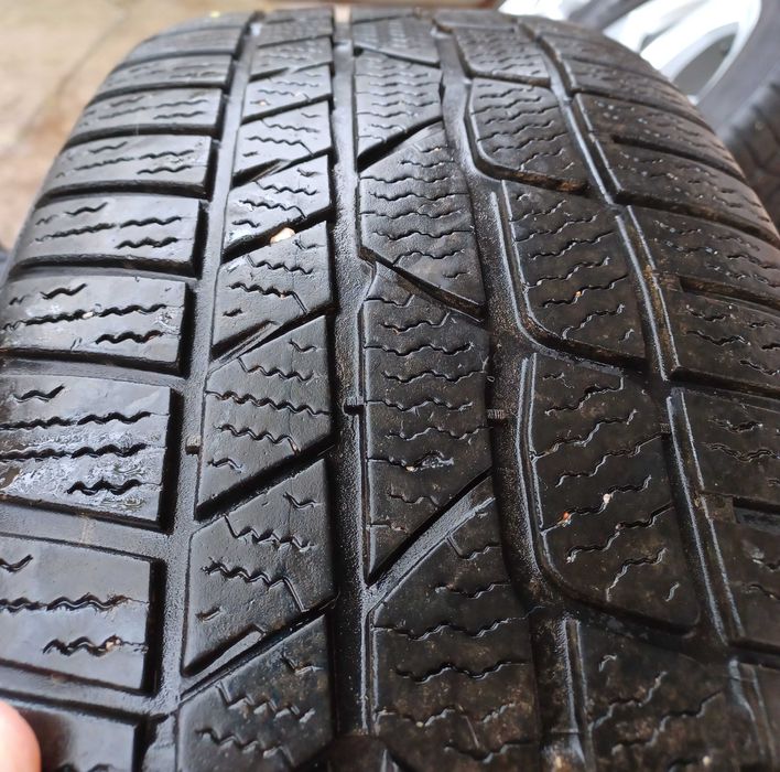4бр. зимни гуми - Continental Winter 225/50/18 * 99H