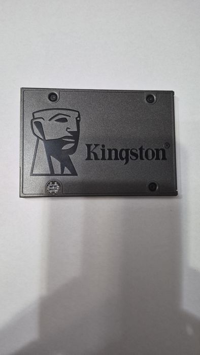 SATA SSD Kingston 240 gb